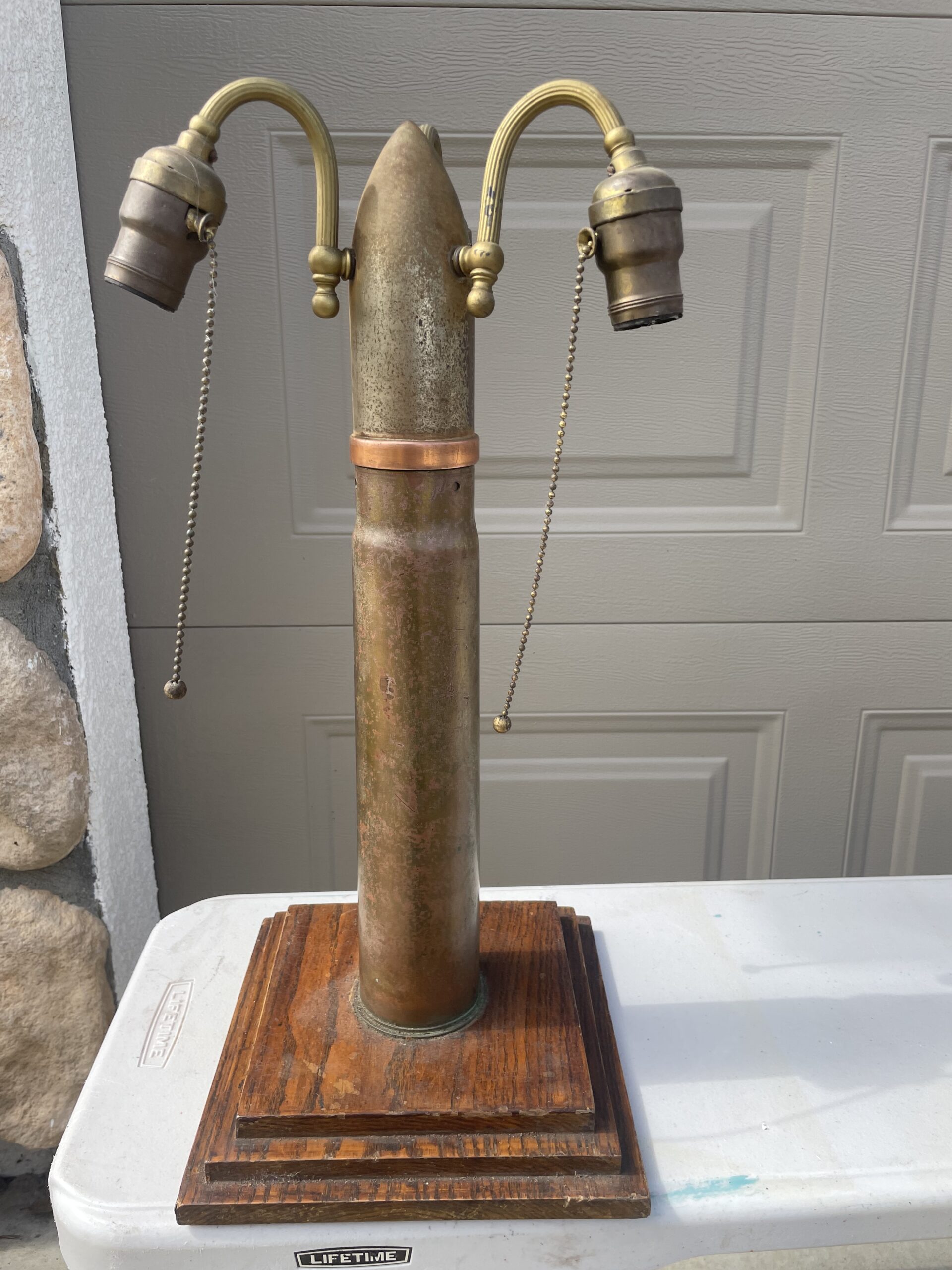 Lot # 71 – Armory Shell desk lamp (no cord) - Image 2