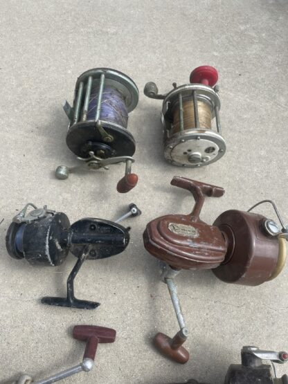 Lot # 70 – Fishing reels, total of 8 - Image 2