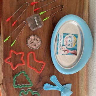 Lot #113 - Ice Cream Maker / Tongs / Cookie Cutters