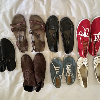 Lot #23 - (7) Ladies Shoes