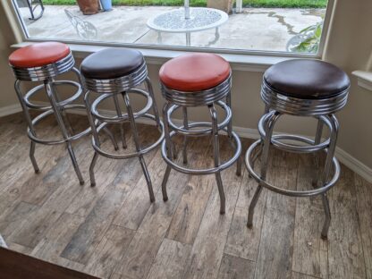 Lot # 19 – Vintage swiveling Diner bar stools