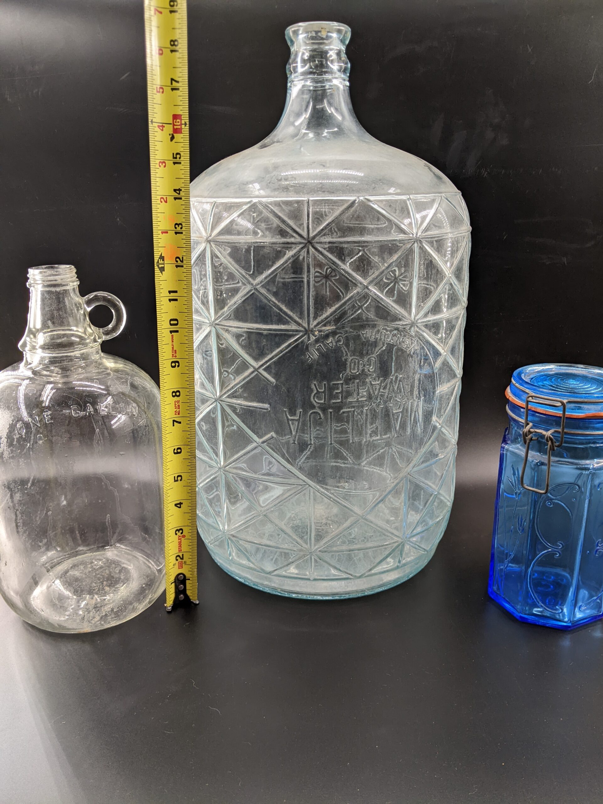 Lot 9 Vintage glass jugs and jar Estate Clicks Liquidation