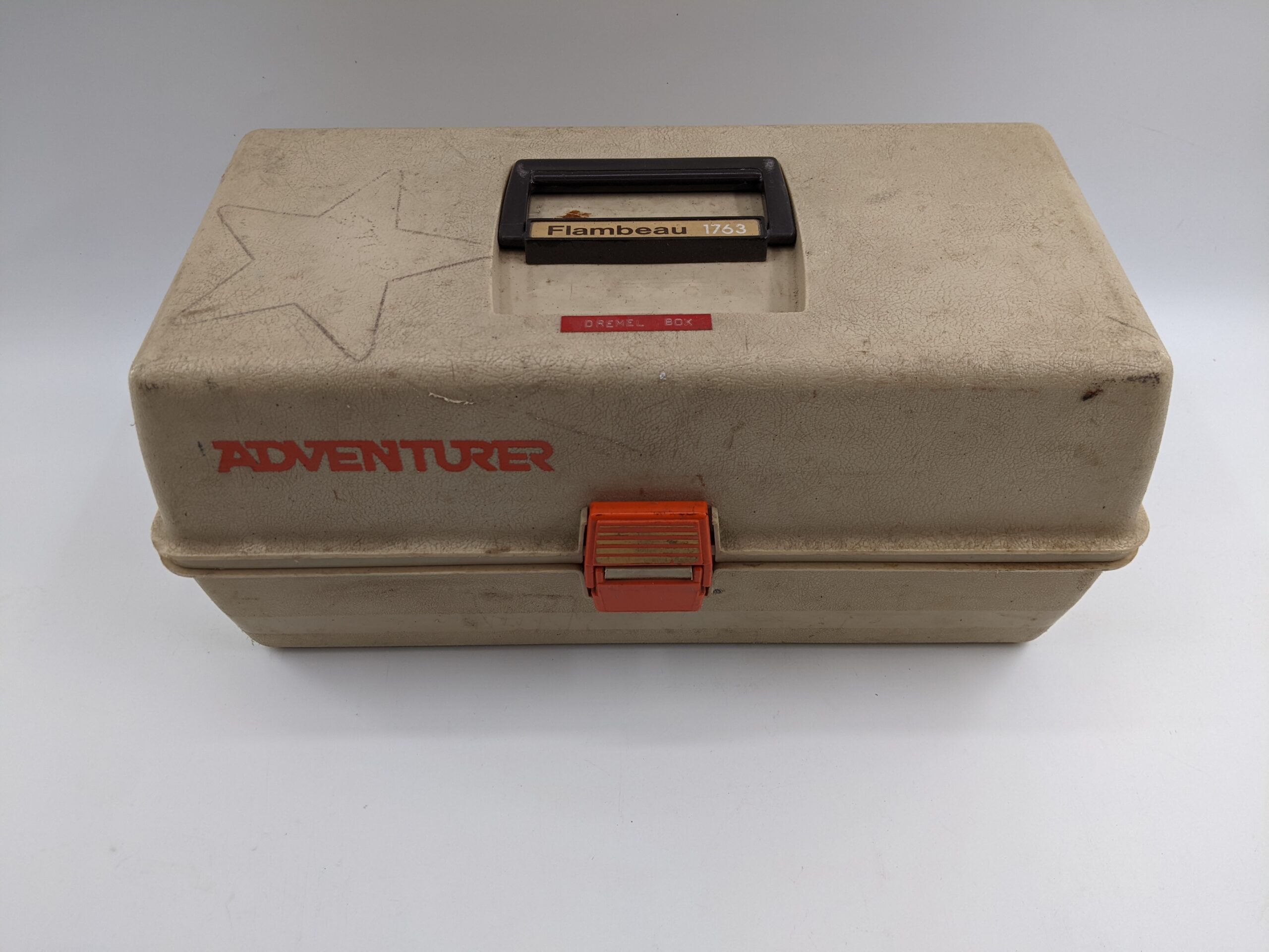 Lot # 15 – Fishing box filled with Dremel & accessories - Image 6