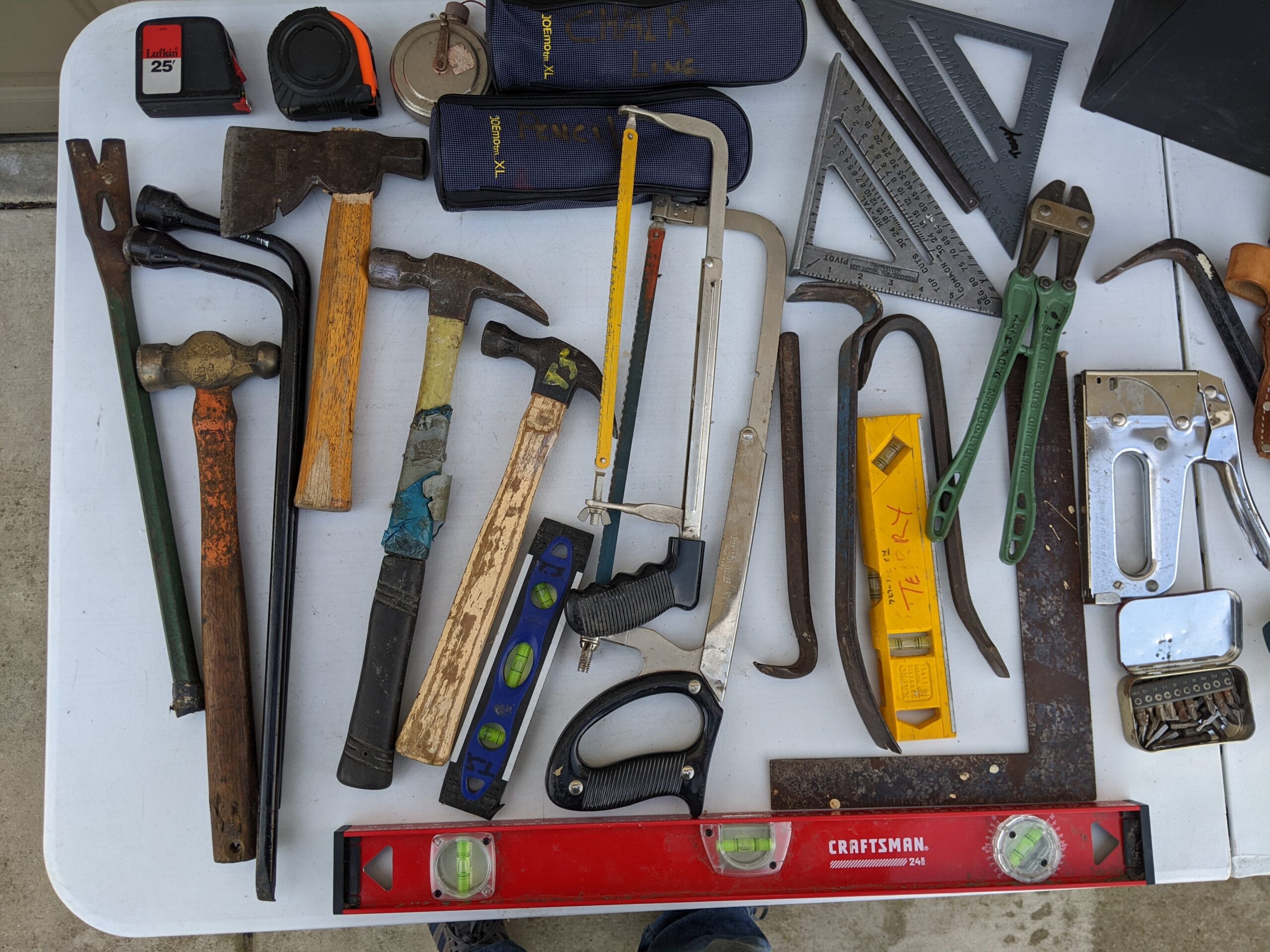 Lot # 21 – 32″ Kennedy Carpenter tool box full of tools - Image 4