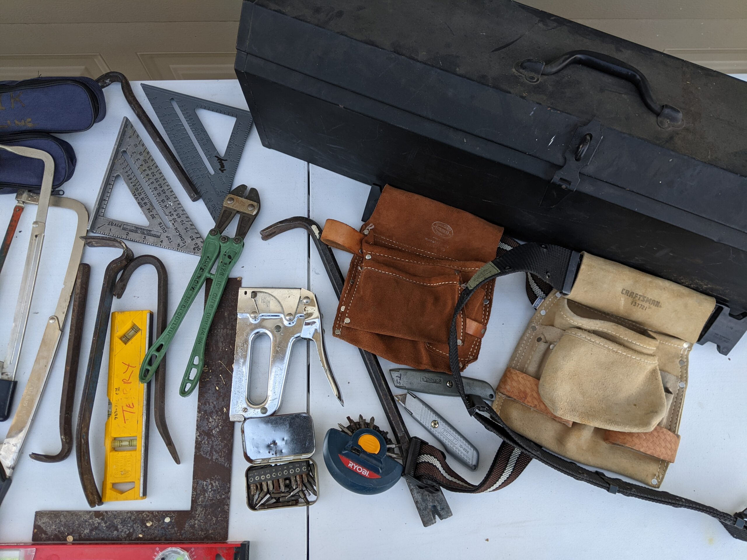 Lot # 21 – 32″ Kennedy Carpenter tool box full of tools - Image 5