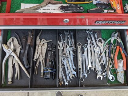 Lot # 20 – Red rolling tool chest / cabinet combo w/ a large assortment of tools. - Image 8