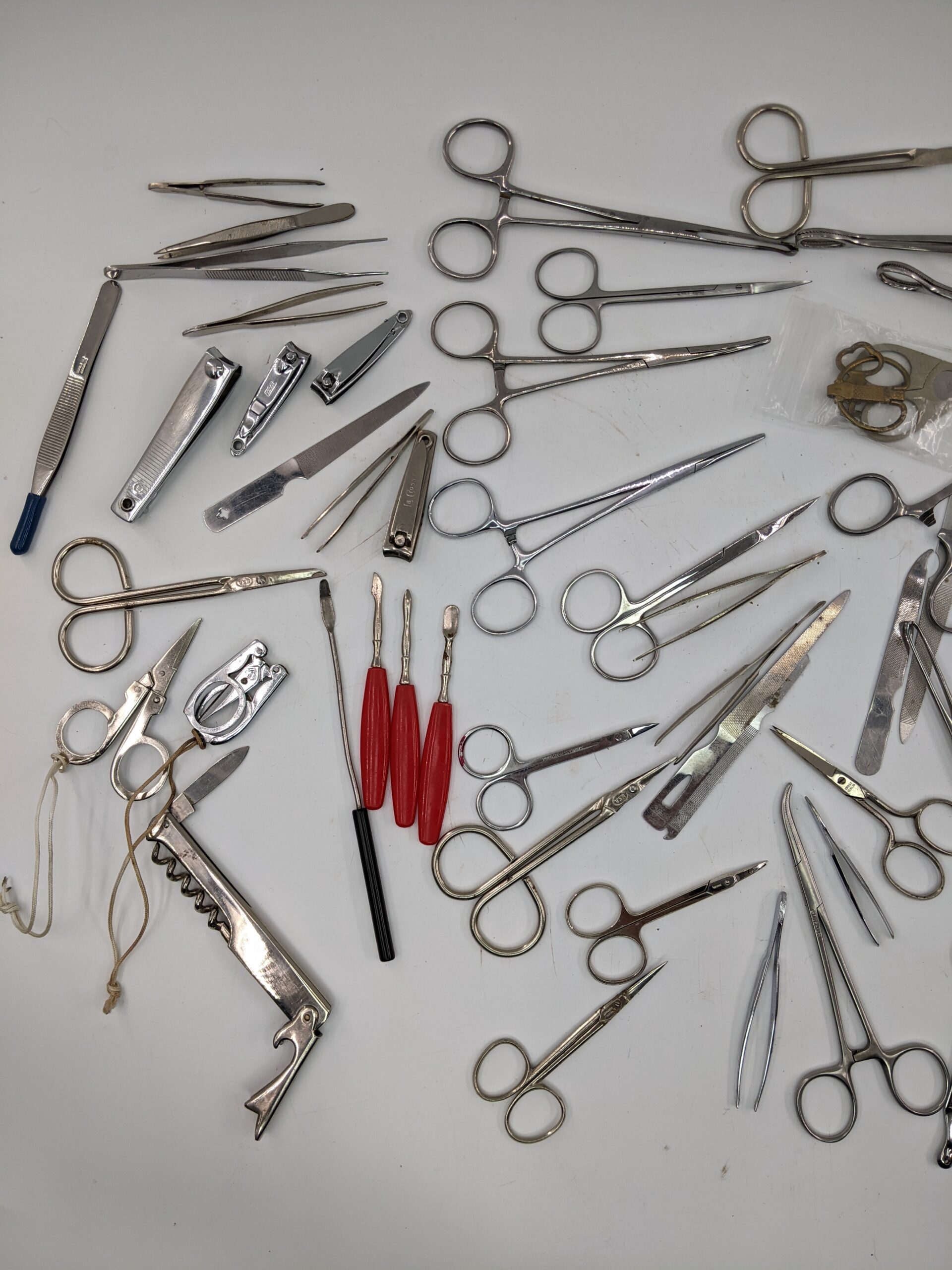 Lot # 46 – Large assortment of surgical instruments. Forceps, scissors, clippers & more - Image 4