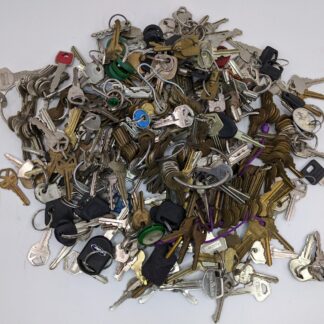 Lot # 41 - Large assortment of keys. Over 7 lbs.