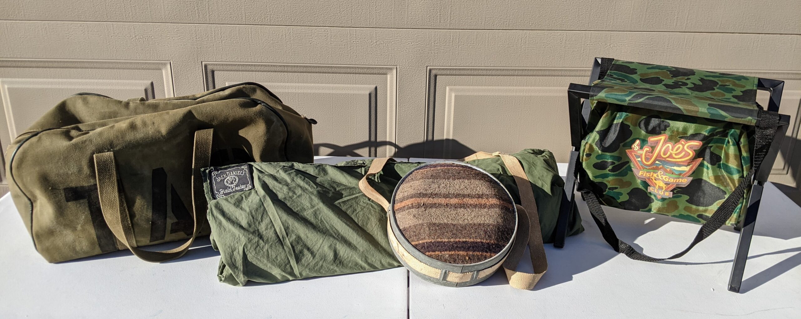LOT # 63 – VINTAGE ARMY BLANKET, CANTEEN, CAMEL JOE’S SMALL FOLDABLE CHAIR - Image 3