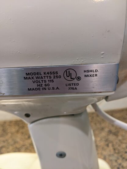 Lot # 50 – Kitchenaid Mixer with accessories - Image 5