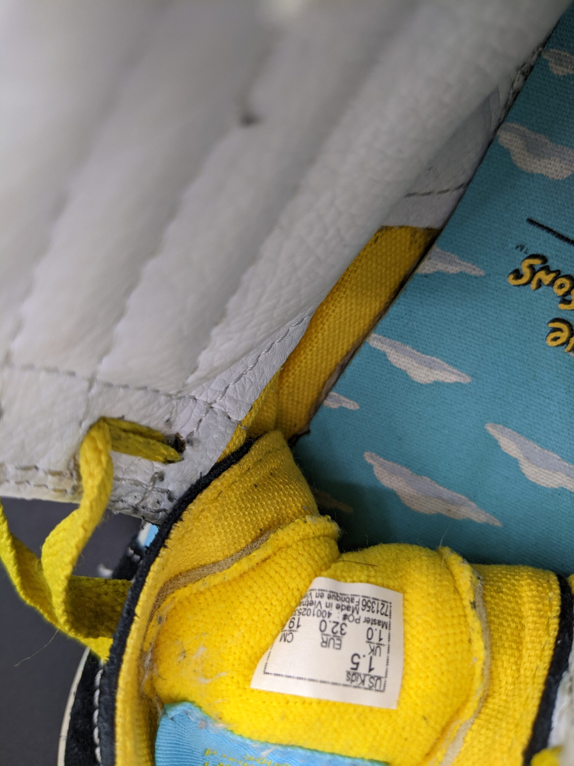Lot # 15 – Collectable Vans The Simpsons Family Portrait 2020 sk8-Hi Zip Size: 1.5 Youth Used with Box - Image 13