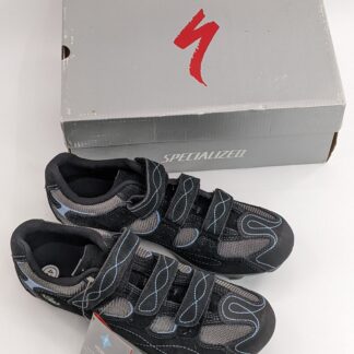 Lot # 20 - Specialized Body Geometry Cycling shoes hook and loop Size: Mens 10.5usa NIB