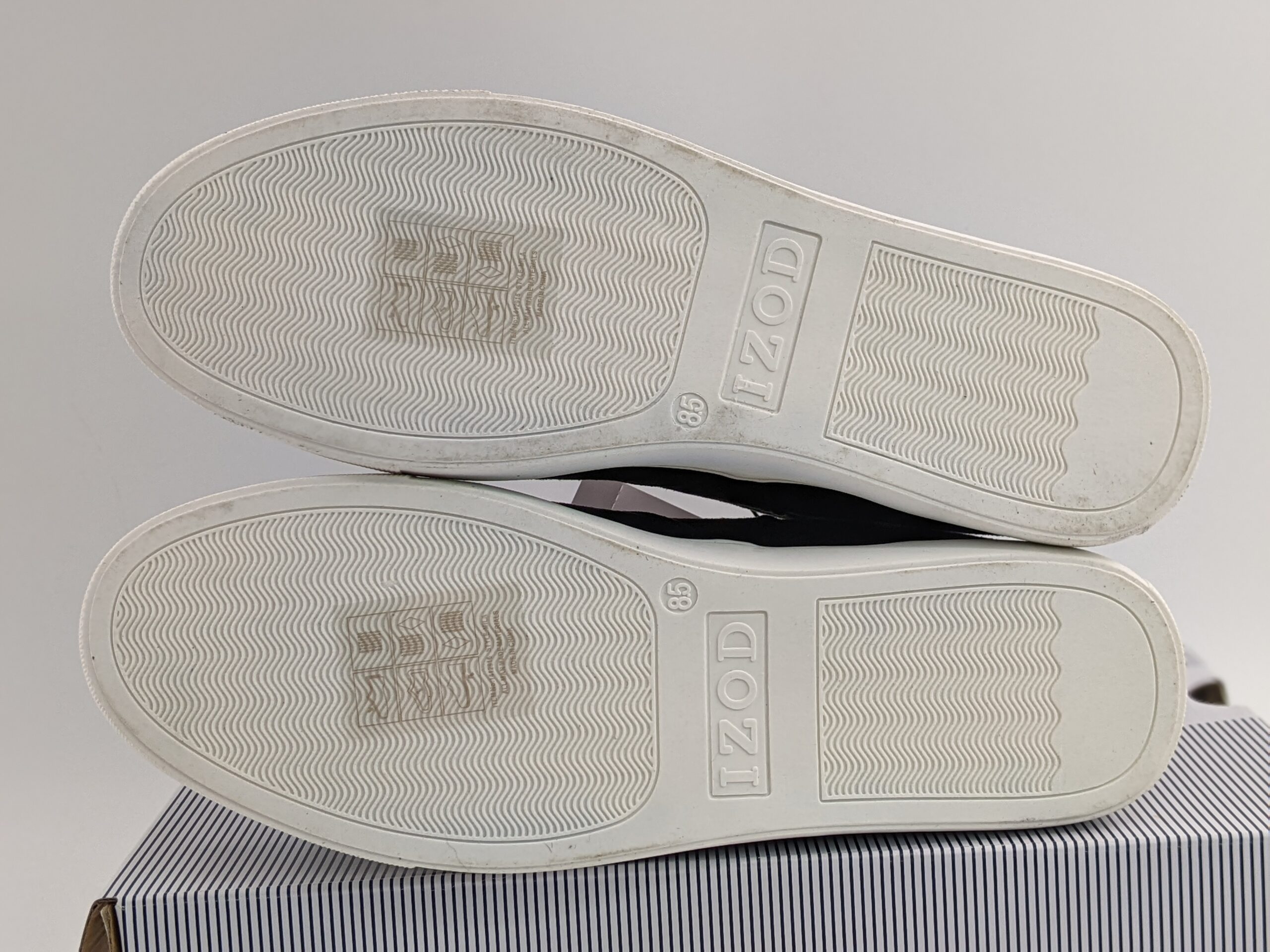 Lot # 21 – Izod Black Mila Memory Foam Ankle Boot Size: women’s 8.5 NIB - Image 7