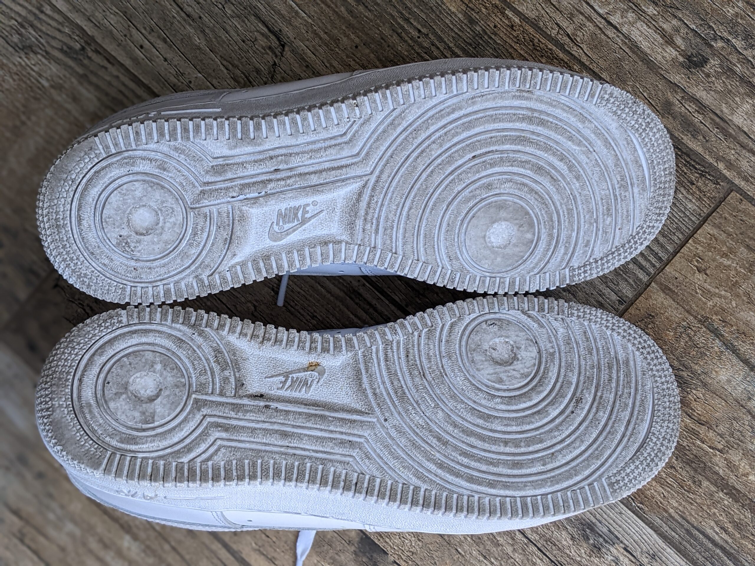 Lot # 27 – Nike Air Force 1 Triple White Womens Size- 10 (Used) - Image 7