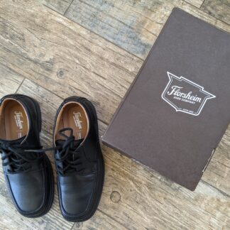 Lot # 30 - Florsheim Billings Jr. ll Black Dress shoes Kids size 2.5m  (worn once w/ box)