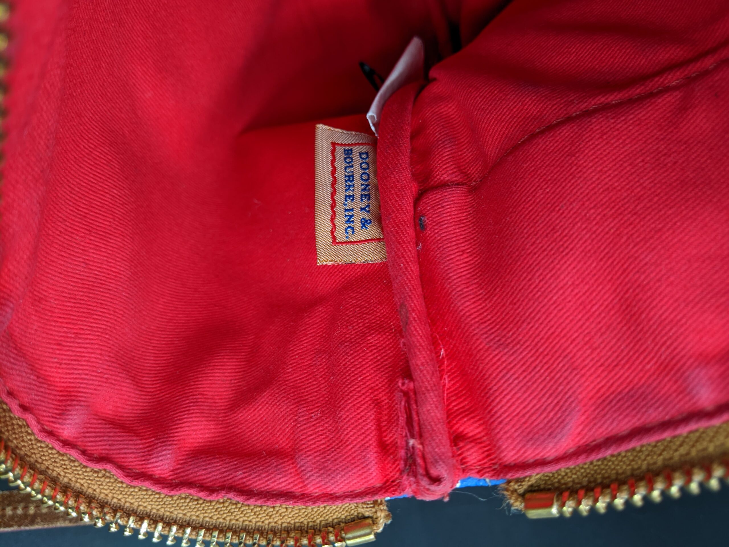 Lot # 61 – Dooney & Bourke Los Angeles Dodgers Crossbody Handbag - Image 5