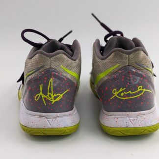 Lot # 32 - Nike Shoes Kyrie 5 Kolbe Mamba Mentality Youth Size-5.5Y (used)