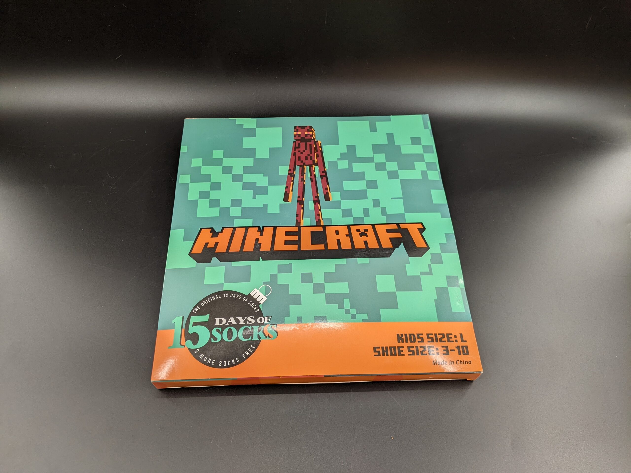 Lot # 79 – Toy Lot Mario, Minecraft, Fortnite, Scooby-doo, walkie talkies ALL NEW - Image 14