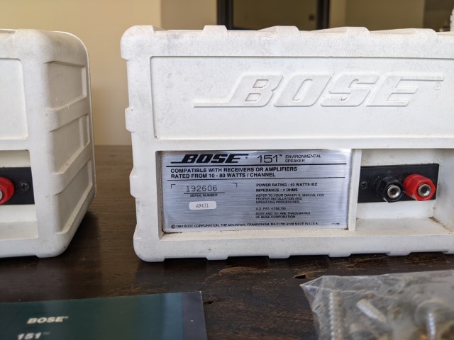 Lot # 89 – Bose 151 Environmental Speakers w/ mounting brackets - Image 4