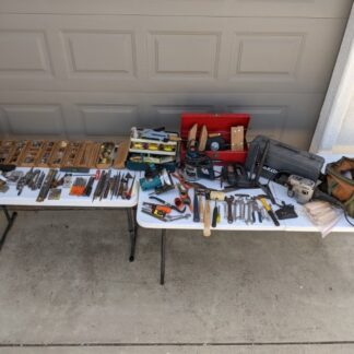 Lot # 90 - Huge Tool Lot - Makita 110mm circular saw, Makita 13mm angle drill, Bosch 1606 router, Skill saw, wood-working tools, and much more!