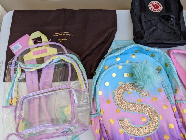 Lot # 91 – Girls Backpack, bags, totes (some new) - Image 7