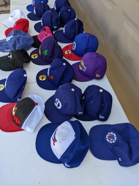Lot # 93 – Huge lot of hats! Mostly youth sizes. Nike, Dodgers, Lakers and more - Image 11