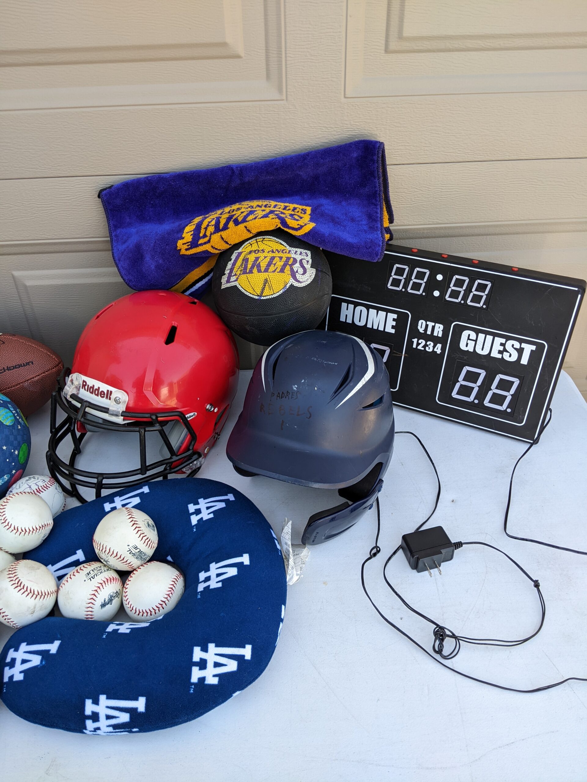 Lot # 95 – Sports Lot – Lakers, Dodgers, Scoreboard, balls and more! - Image 2