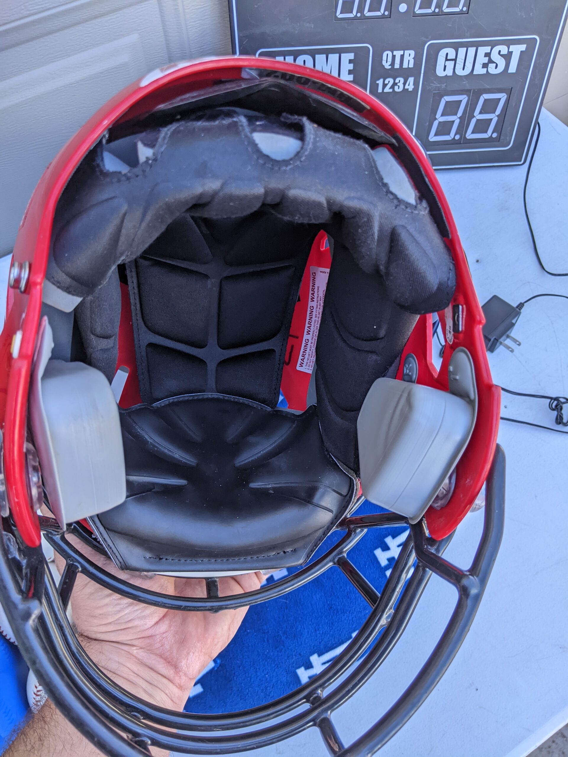 Lot # 95 – Sports Lot – Lakers, Dodgers, Scoreboard, balls and more! - Image 11