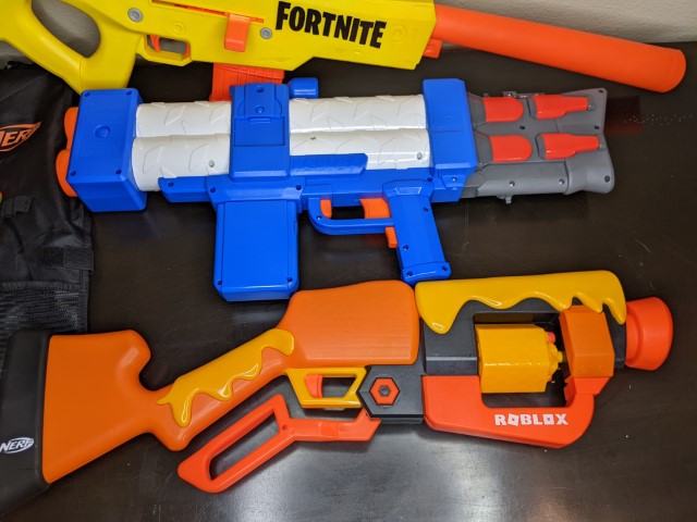 Lot # 102 – Nerf Gun Lot – Fortnite, Roblox and more - Image 3