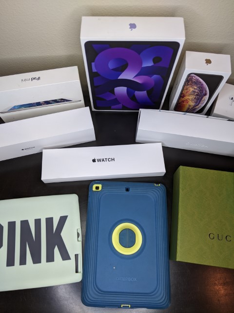 Lot # 127 – Lot of EMPTY boxes.  Apple, Gucci, Tiffany, Otter box case and iPad cover - Image 3