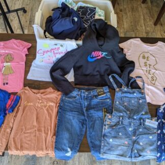 Lot # 132 - Lot of girl clothes mostly size 10-12 (Some NWT) 34 Pieces