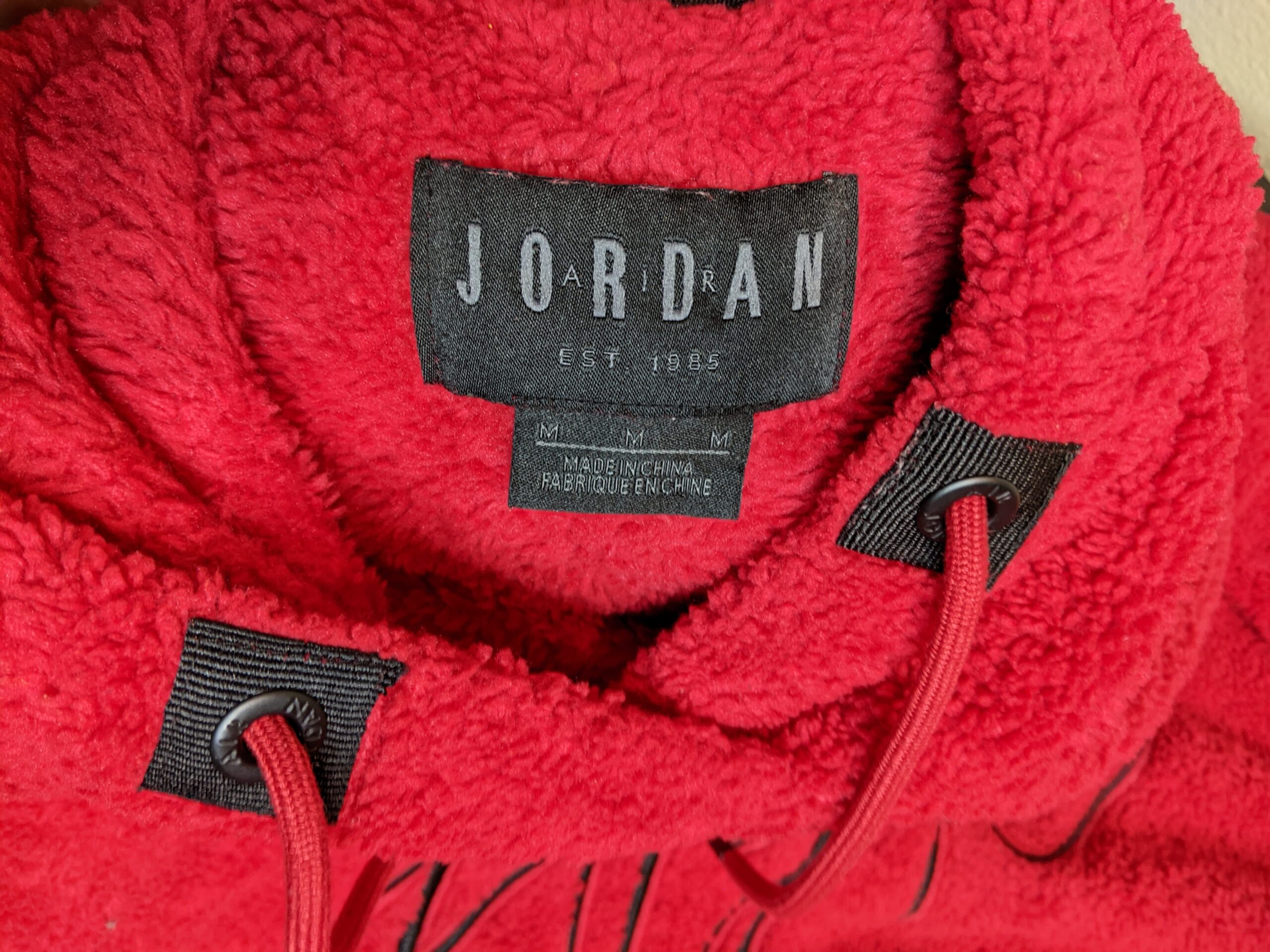 Lot # 139 – Michael Jordan Clothes Lot (6 Pieces) - Image 3