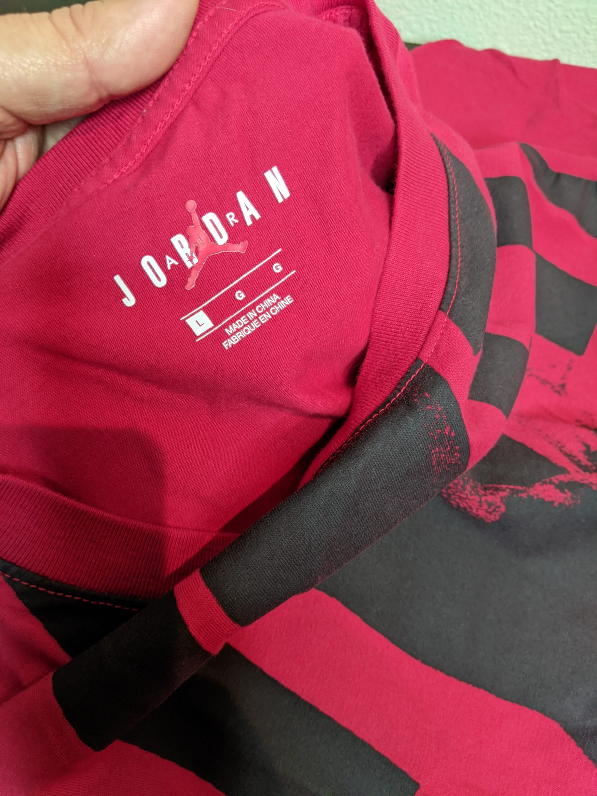 Lot # 139 – Michael Jordan Clothes Lot (6 Pieces) - Image 6