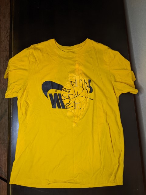 Lot # 139 – Michael Jordan Clothes Lot (6 Pieces) - Image 7