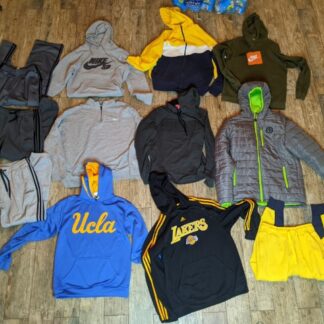 Lot # 140 - Men's clothes lot: Nike, adidas and more!  (12 Pieces)