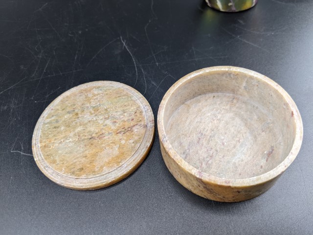 Lot # 143 – Vase Lot – FULPER pottery and more (6 pieces) - Image 8