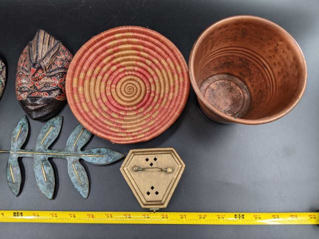 Lot # 146 – Vintage elephant brazier, beautiful handcrafted wooden mask, brass box, copper pot and more!! (8 pieces) - Image 10