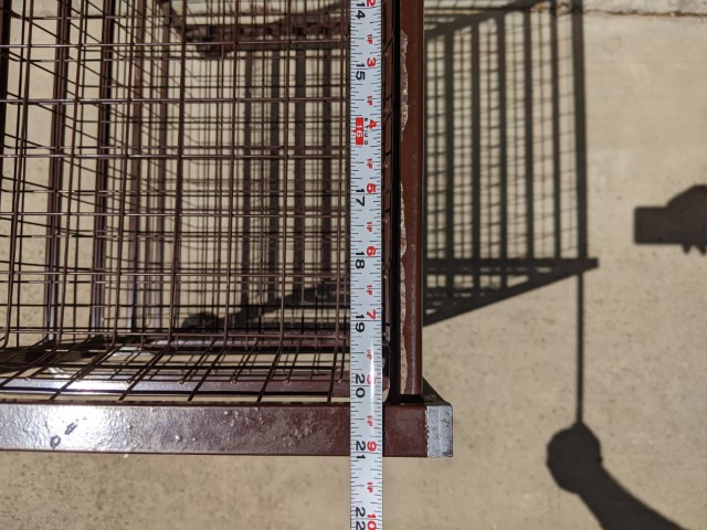 Lot # 149 – Rolling metal basket shelves. - Image 5
