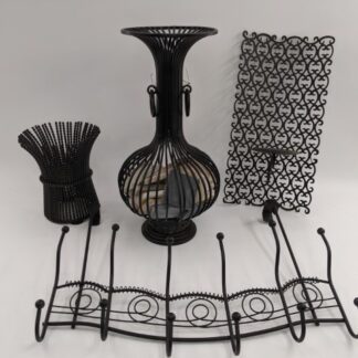 Lot # 162 - Iron Home Decor:  Lot of 4 pieces