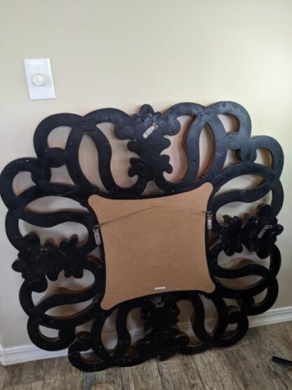 Lot # 22 – Large Decorative Gold Hallow Out Mirror - Image 9