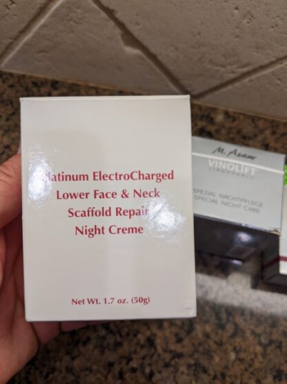 Lot # 52 – Lot of Cosmetics (All new in package) - Image 2